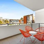 Saunders Sunbeam - Live The Macquarie Lifestyle