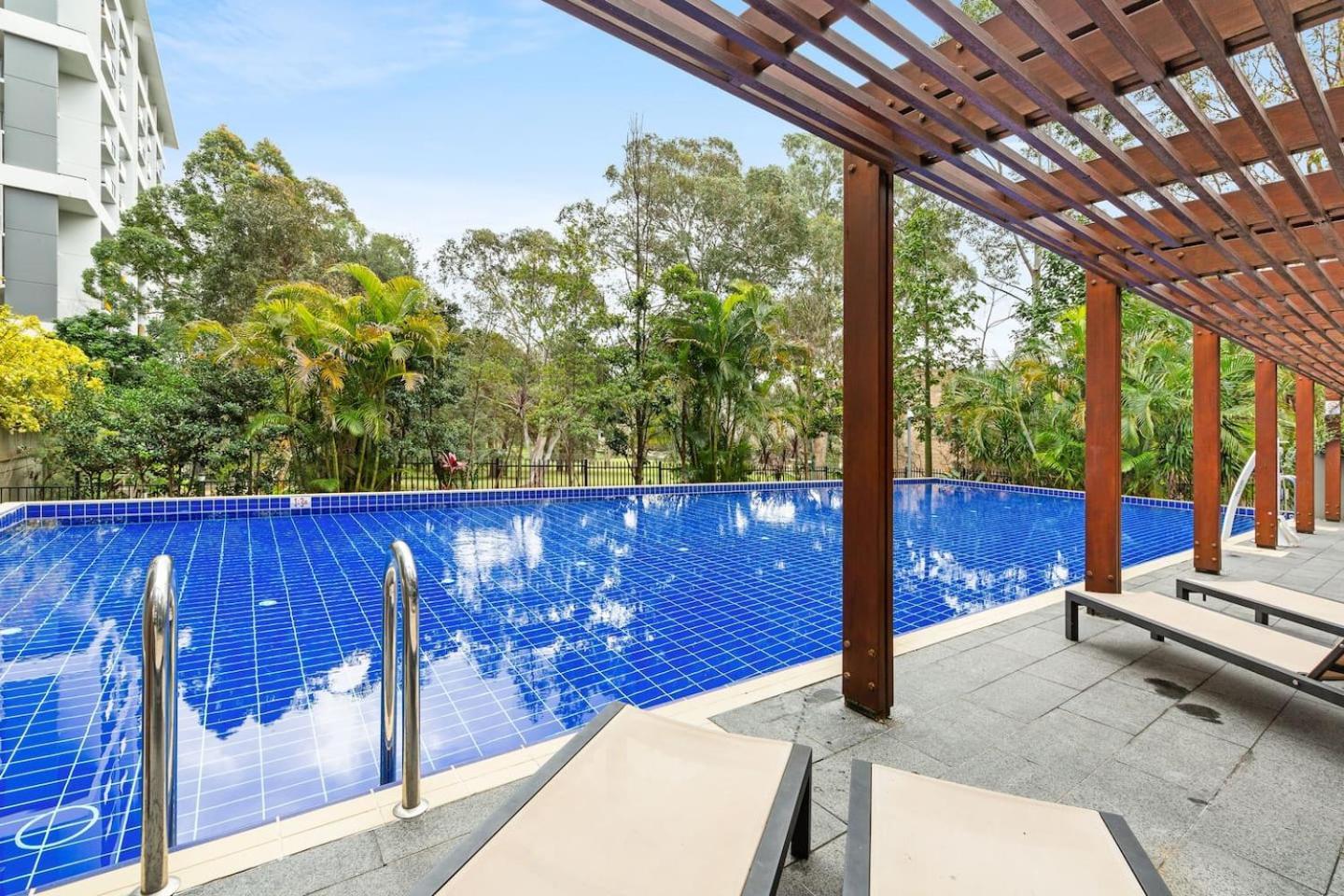 Saunders Sunbeam - Live The Macquarie Lifestyle Apartment *